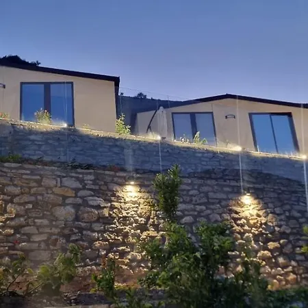 Aria's 2 Vakantiehuis Himare